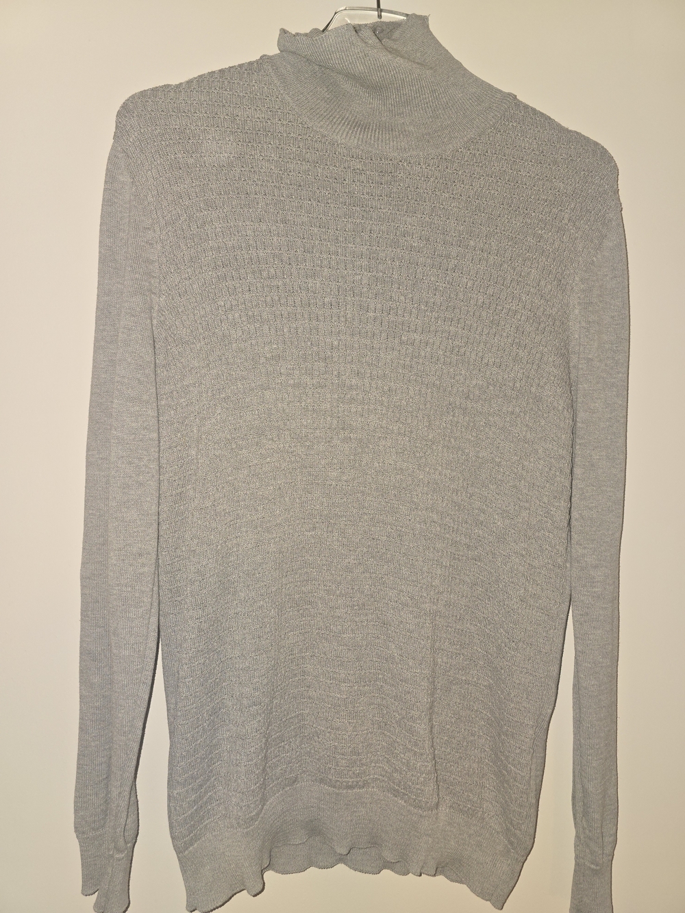 Men's Light Gray Knit Turtleneck Sweater
